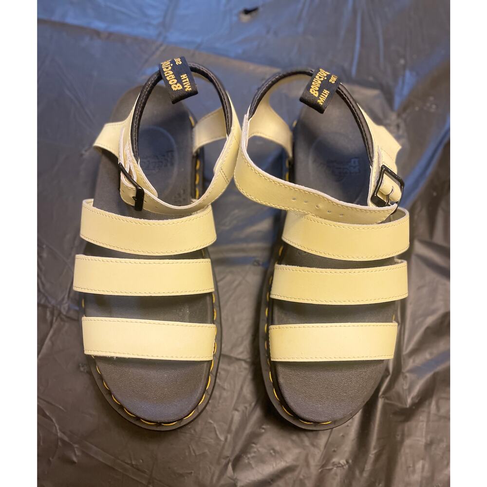 NWOT Dr. Martens Blaire Gladiator Sandals - Womens Size 10 - Pale Yellow